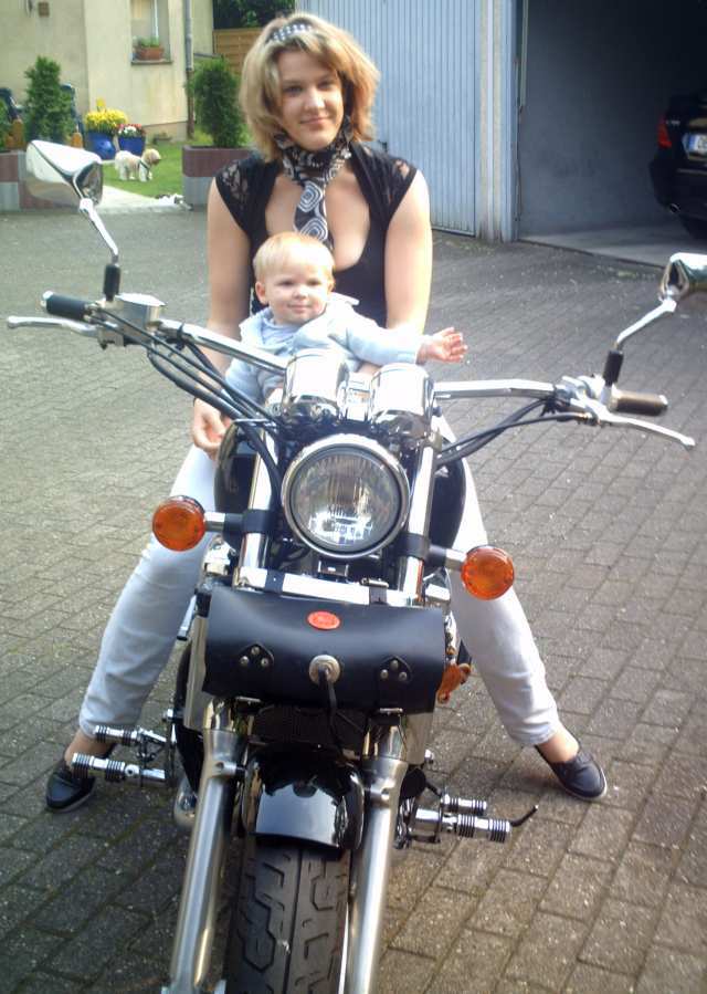 Bald fahr ich auch mit Opa Motorrad
